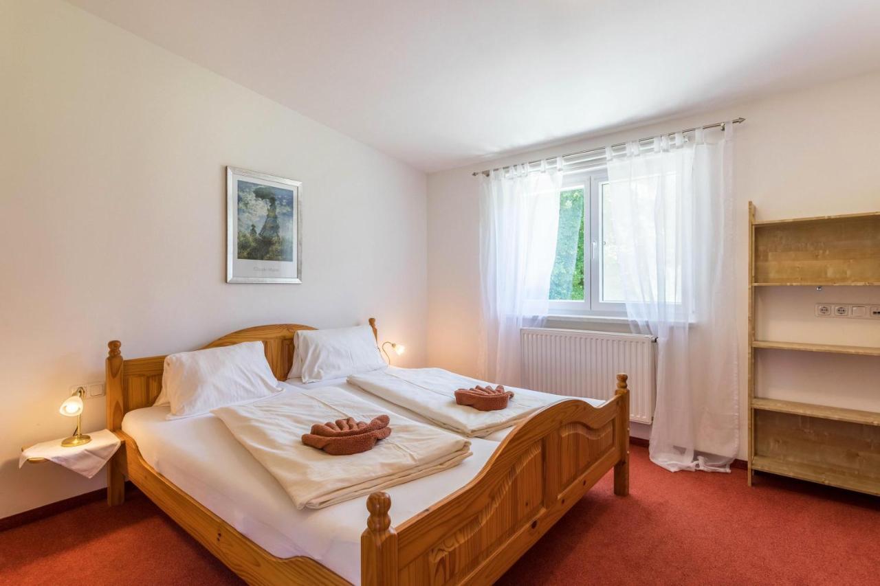 Fewo Im Gaestehaus Maximilian Eggelsberg Exterior foto